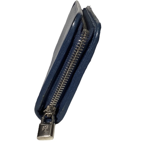 LOEWE Long Wallet Anagram Logo Cadena Blue Leather Zip Closure Pristine - Picture 7 of 16